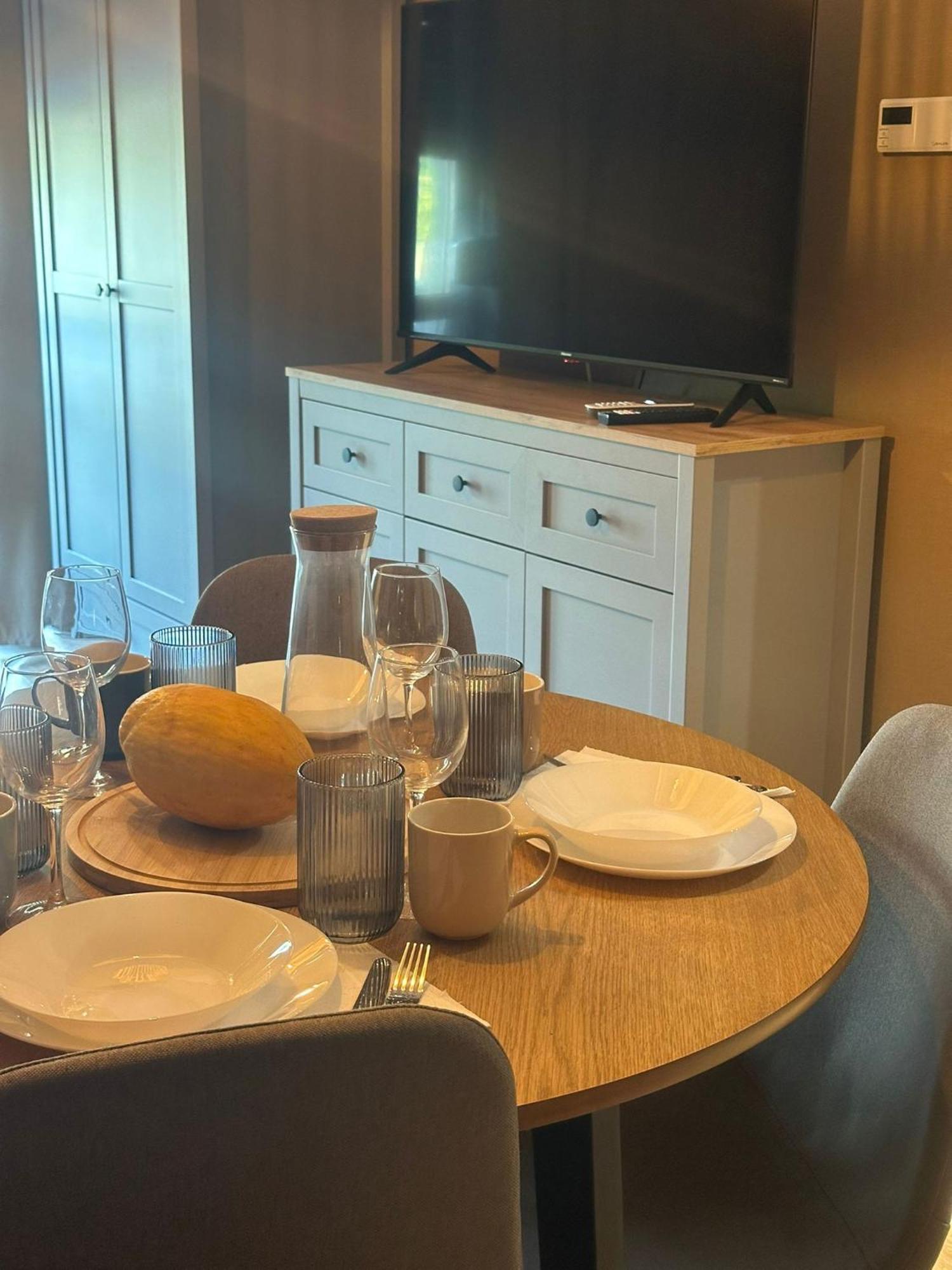 Apartament 8 Z Ogrodkiem I Prywatna Sauna, Rowery, Spacery W Dolinie Baryczy - 5D Apartamenty ميليتش المظهر الخارجي الصورة